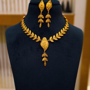 24k Gold-Plated Elegant Leaf Motif Necklace Set with Matching Earrings