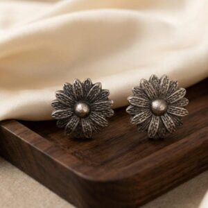 Silver Replica flower motive stud earrings _