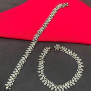 Ornavi World Oxidised Ankel